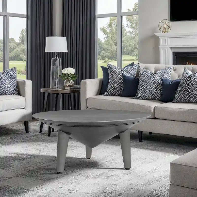 Table basse Venus 28 pouces avec 3 pieds évasés et coniques, bois de manguier gris