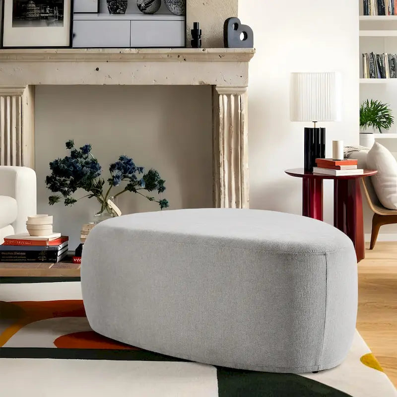 Ottoman rembourré en triangle arrondi de 43 po, grand pouf en tissu