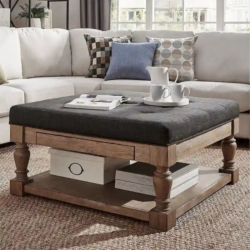 Pouf/table basse capitonné avec rangement à balustres