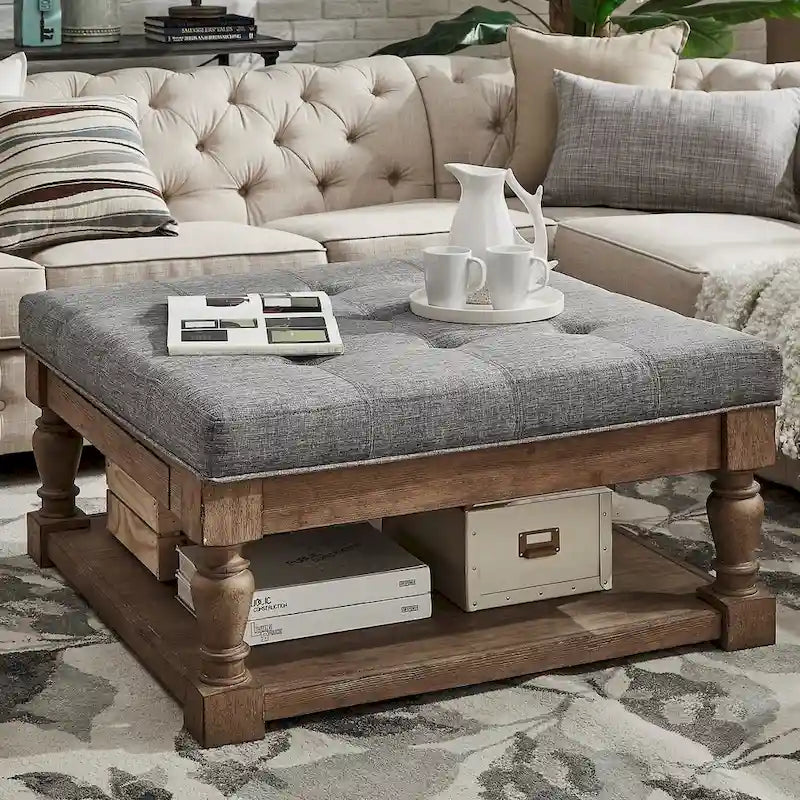 Pouf/table basse capitonné avec rangement à balustres